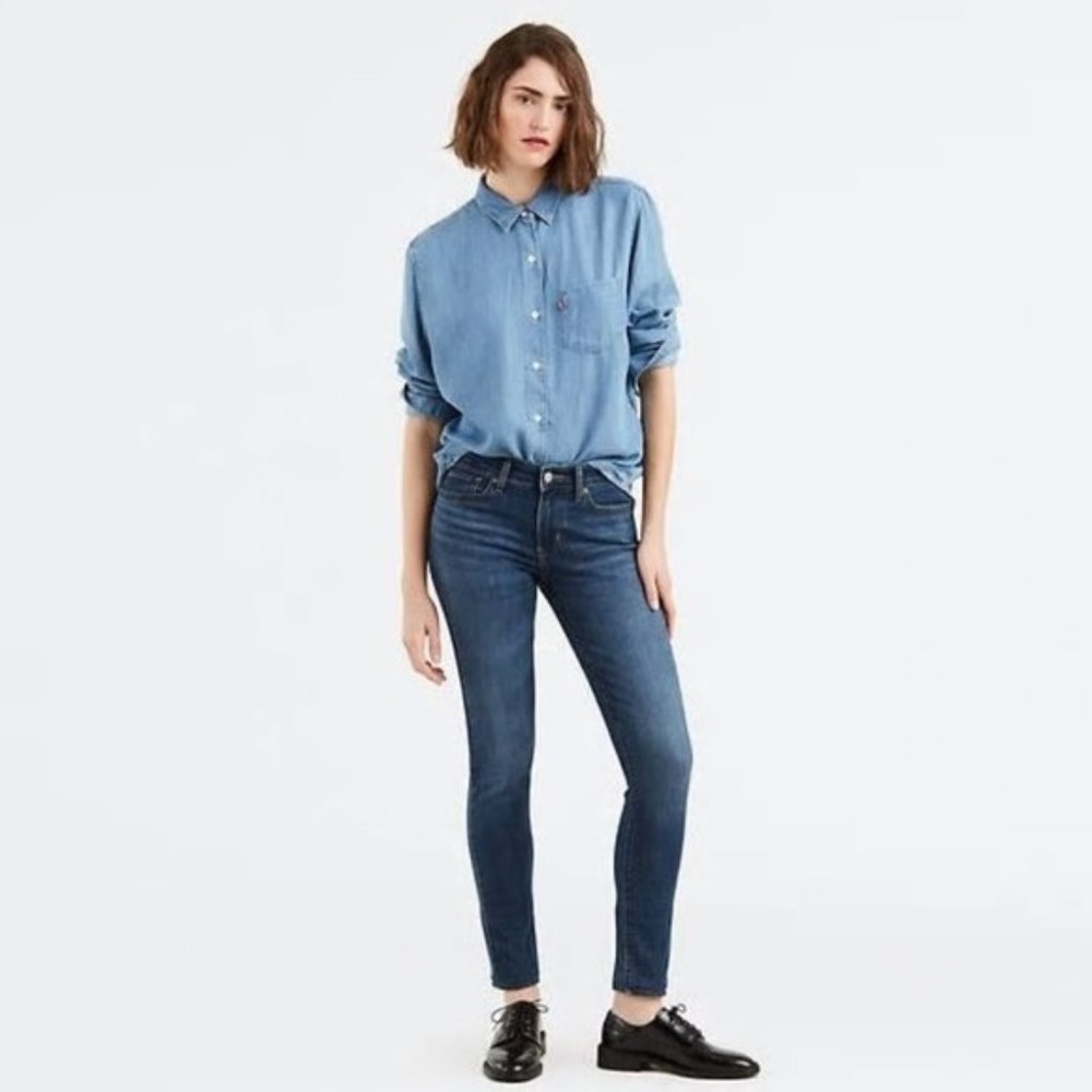LEVI'S Distressed Denim Bold Curve Skinny Jeans 27